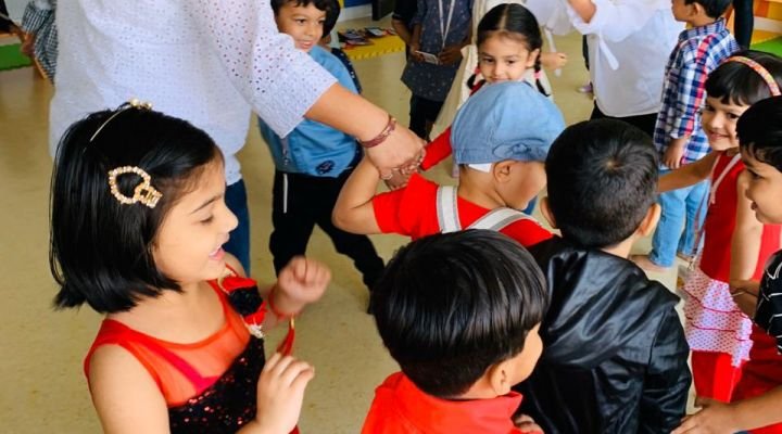 Suncatchers Celebrating Children's Day - Photo 4