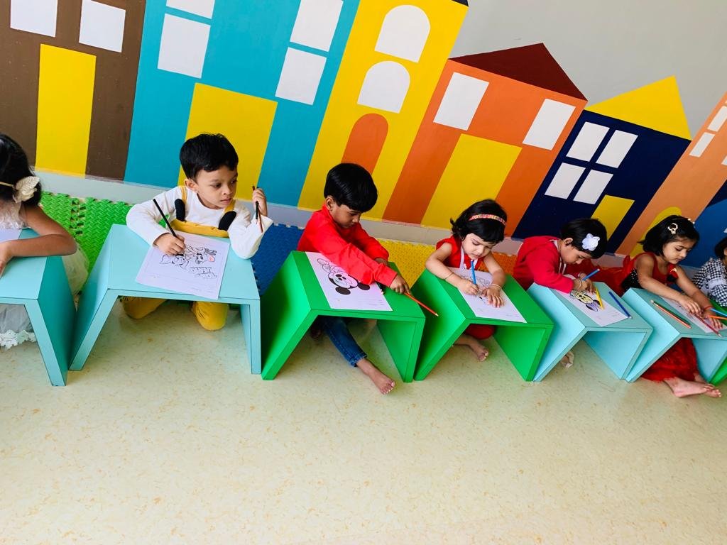 Suncatchers Celebrating Children's Day - Photo 7