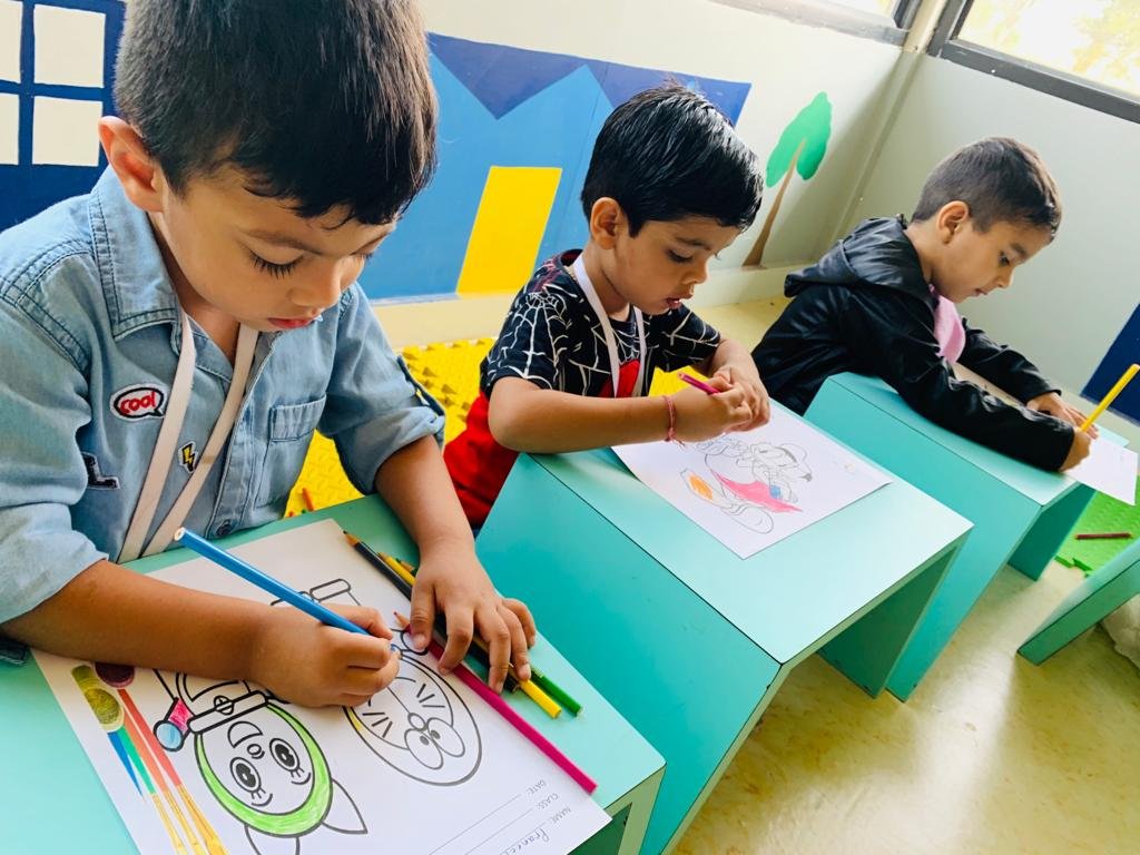 Suncatchers Celebrating Children's Day - Photo 8