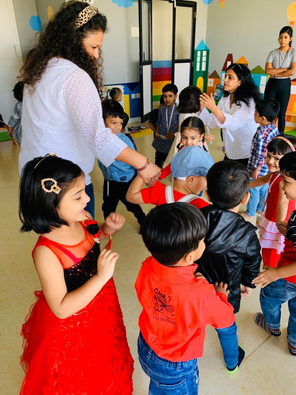 Suncatchers Celebrating Children's Day - Photo 9
