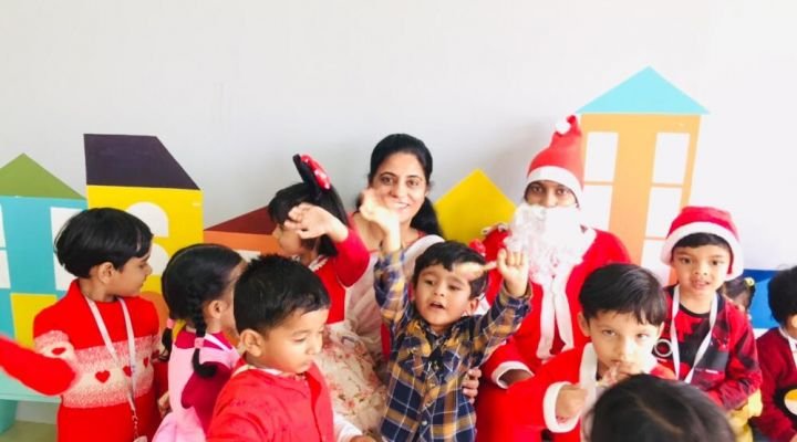 Christmas Celebration - Photo 6